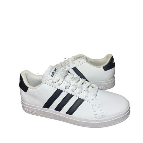 Adidas White and Black Sneakers men’s grand court size 6.5